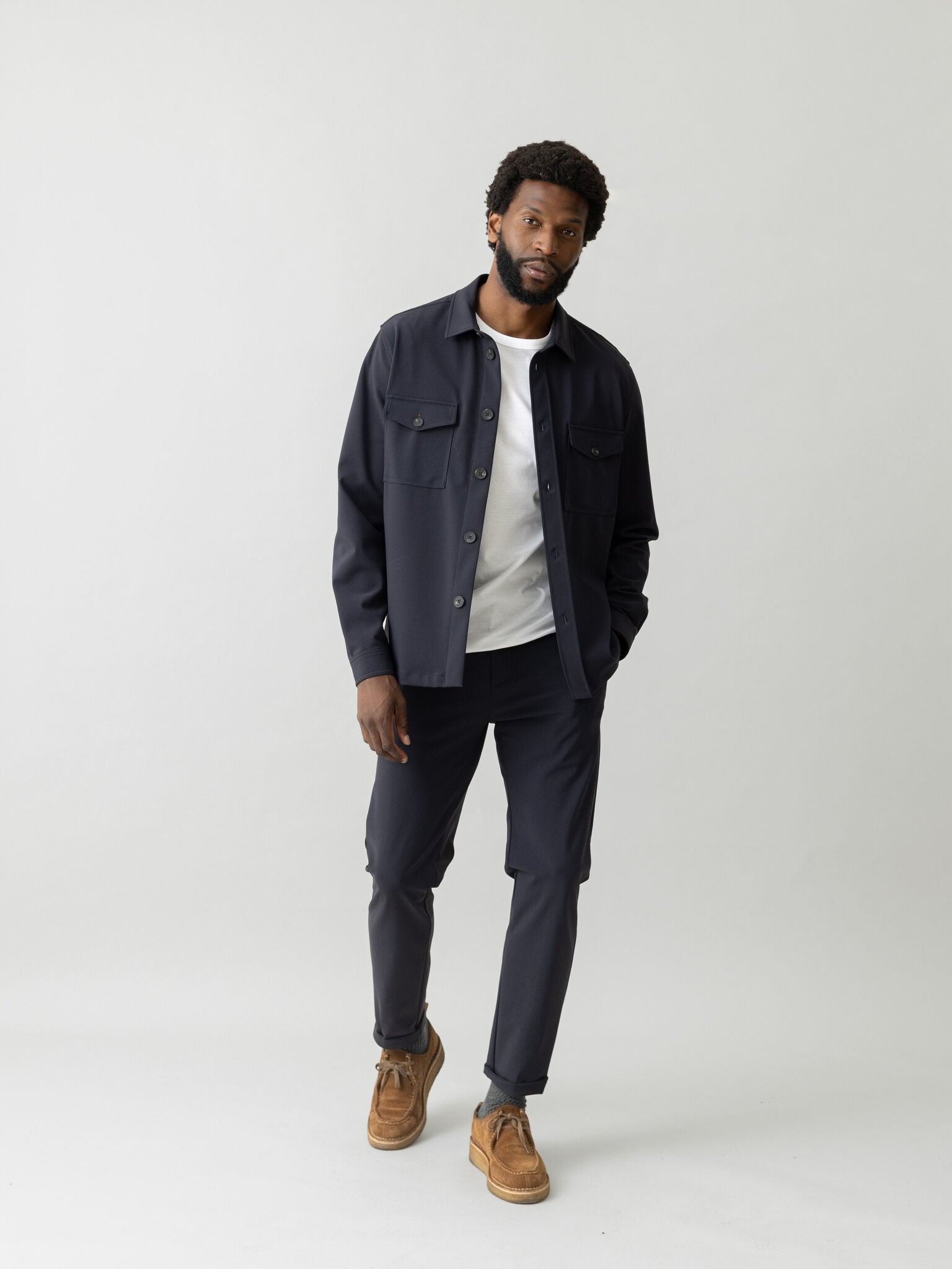 Modelshot / Navy / Detail